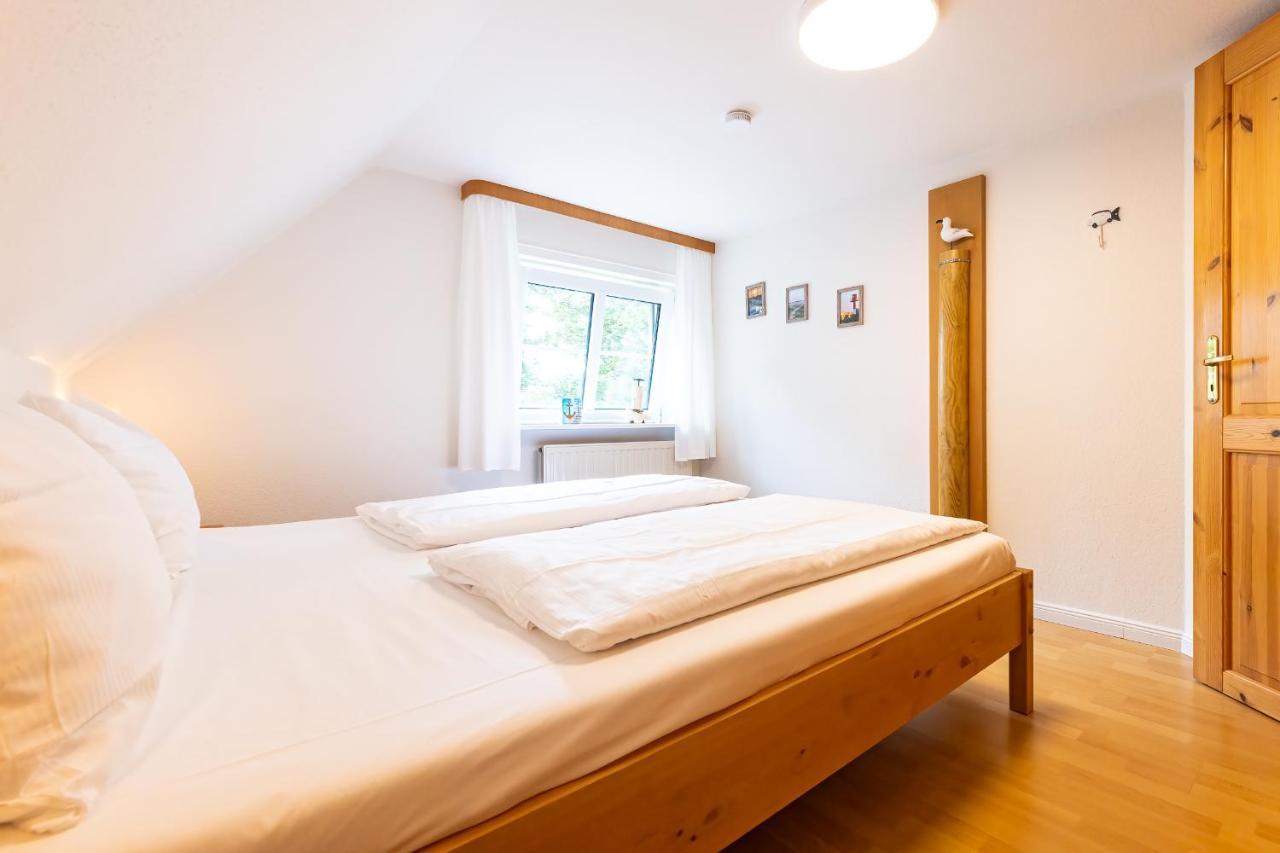 Apartment Floer